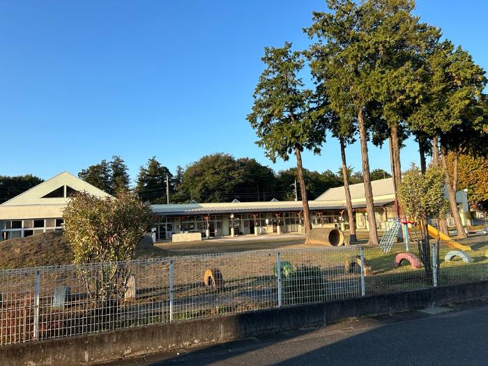 川本南保育園 全景
