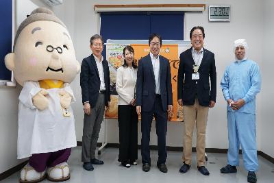 富岡食品 集合写真