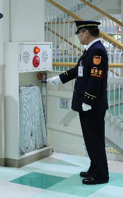 屋内消火栓を確認する