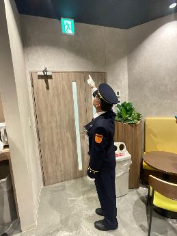 誘導灯の点灯状況を確認