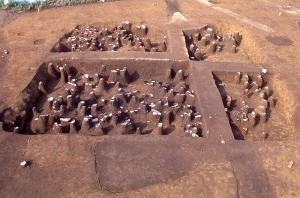 館に付属する竪穴建物跡